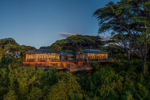 Lions Paw Tented Camp